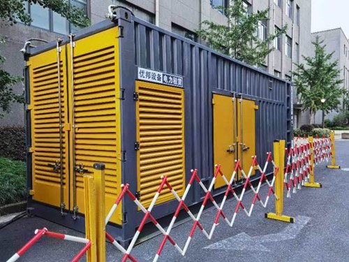 丰南如何使用转速表检查发动机的转速？