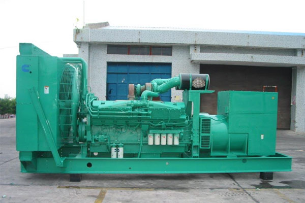 丰南工厂发电机应急发电时如何更准确地检查发电机状态？